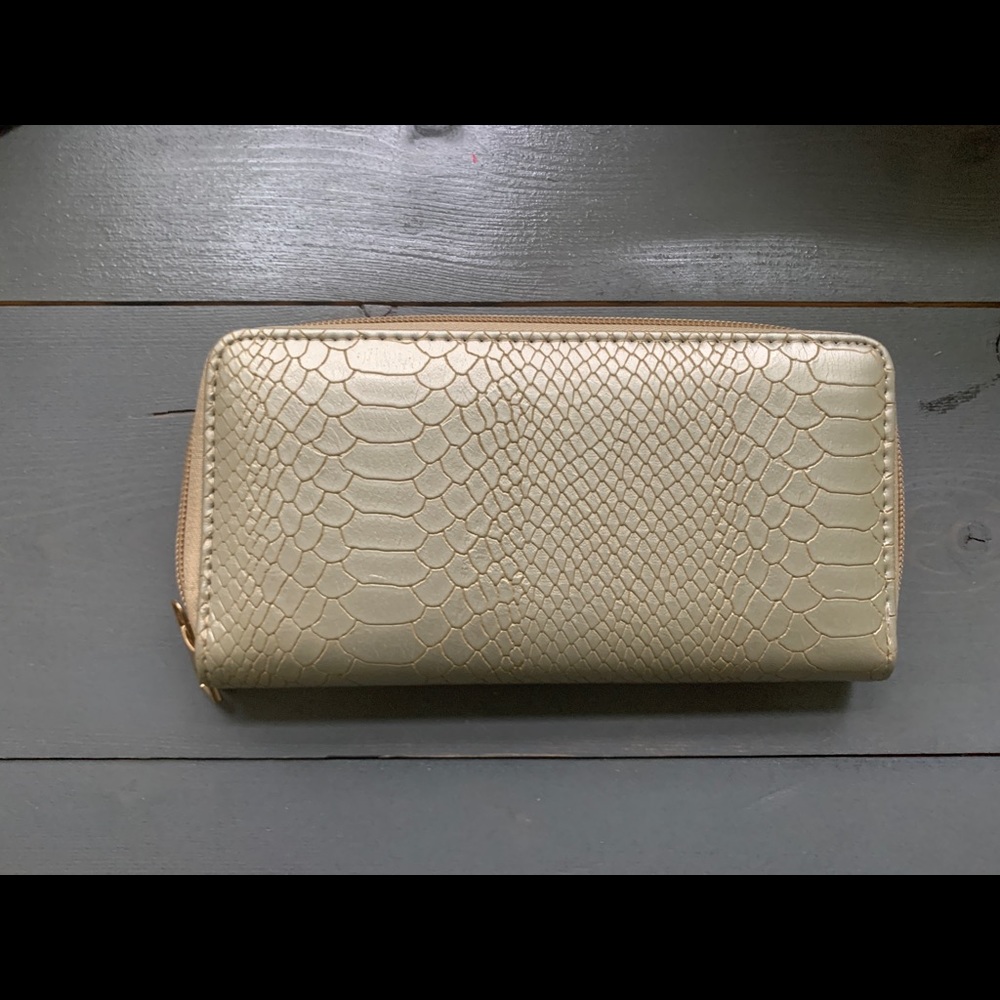 Light Gold Animal Skin Wallet